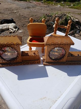 Carrettini Siciliani e Sedie Artigianali