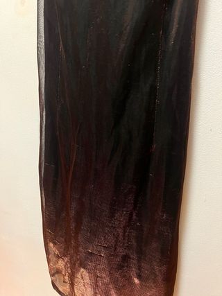 Vestido cóctel midi brillante negro y marrón