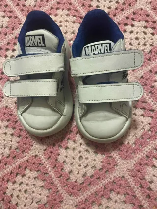 Scarpe Nike Bambino Taglia 21/22 tutti 10€