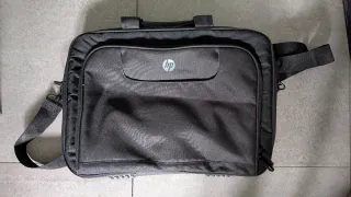Maletín portátil HP negro