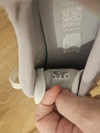 Sneakers Puma donna bianche e beige