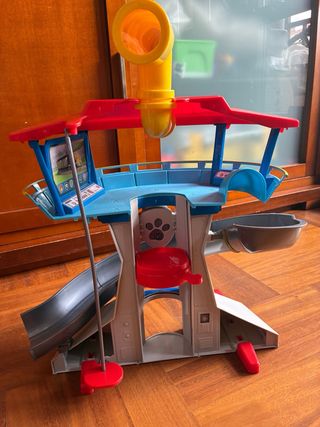 Torre Vigilancia Patrulla Canina