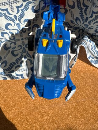 Coche Patrulla Transformable a Dinosaurio