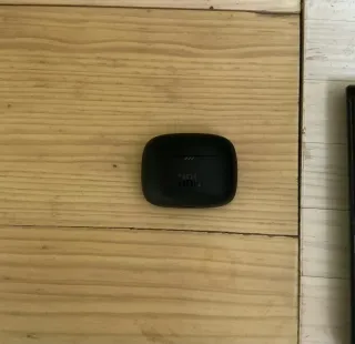 Auriculares JBL Tune Beam Negro