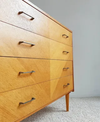 Cómoda Mid Century. Francia 60s.