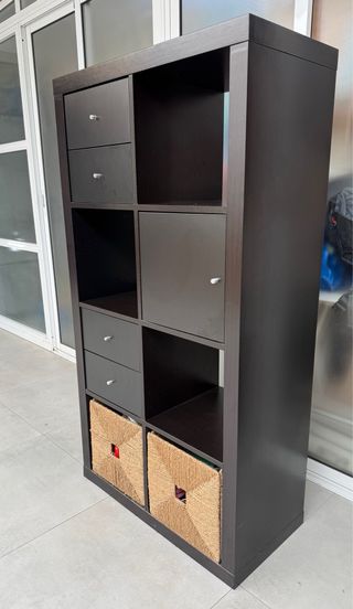 Estantería Ikea con cajones y cestas