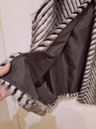 Gilet ecopelliccia fantasia chevron