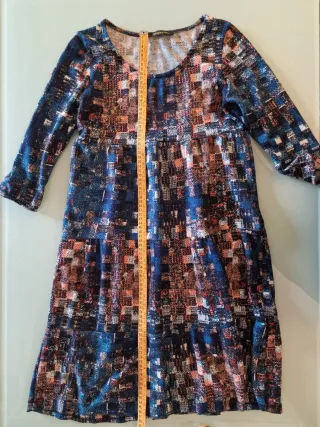 Abito fantasia geometrica