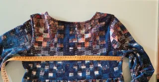 Abito fantasia geometrica