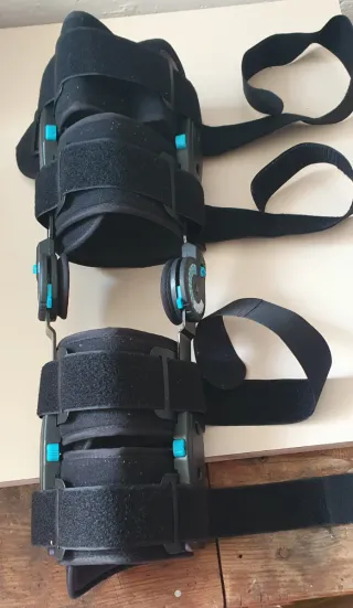 Tutore Ginocchio Regolabile