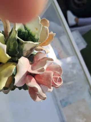 Figura decorativa de rosas