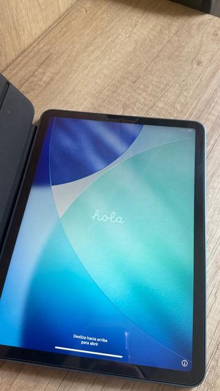 iPad Air 5 M1 64GB + Accesorios Originales