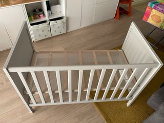 Cuna Sundvik gris
