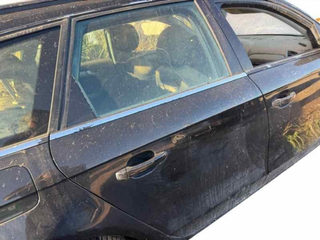 8K9833052D PUERTA TRASERA DERECHA AUDI A4 AVANT B