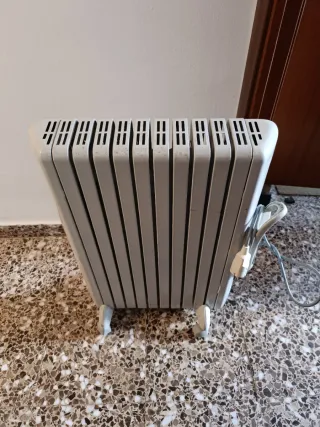 Calentador eléctrico blanco