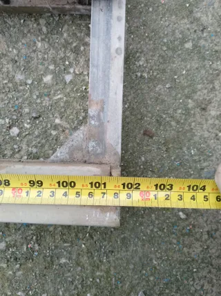 Puerta Metálica Acordeón