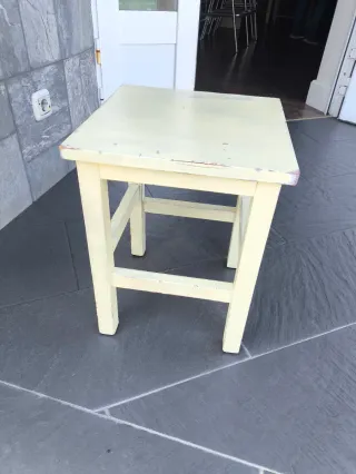 Taburetes de madera maciza