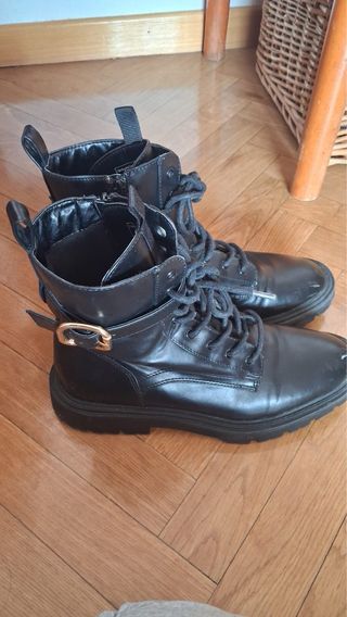 Botas C&A Negras