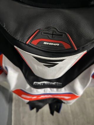 Mono SHIMA APEX RS 1 Pieza Blanco Azul Rojo,