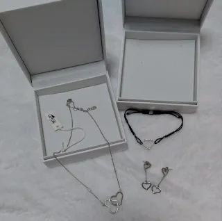 Conjunto Lotus Corazones Plata y Negro