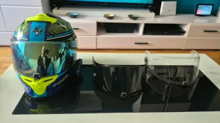 Casco Scorpion EXO R1