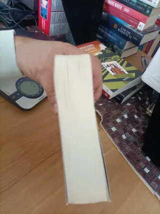 Canalles: Històries verídiques sobre estafadors...