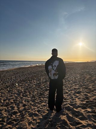 Chaqueta tejana negra L – Luffy (Pasado/Futuro)