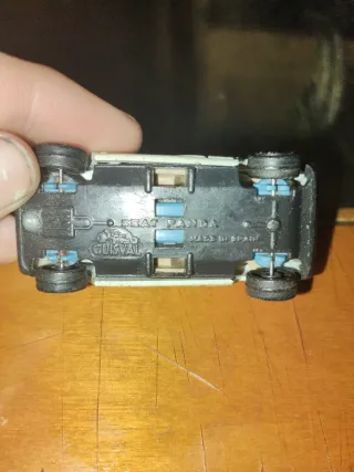 Coche miniatura Guisval blanco