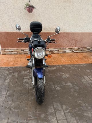 Suzuki GS500 Naked Azul y Negra 53.402Km