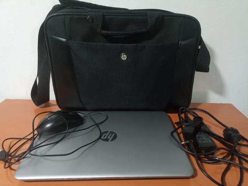 Portátil HP i5 16GB RAM 256gb SSD