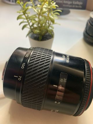 Objetivo Tokina 70-210mm f/4