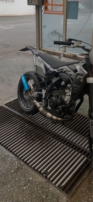 Tubo de escape Yasuni R2