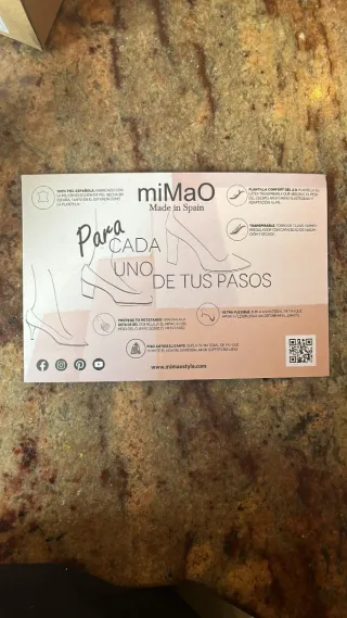 Zapatos de tacón miMaO animal print