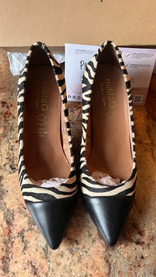 Zapatos de tacón miMaO animal print