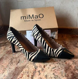Zapatos de tacón miMaO animal print