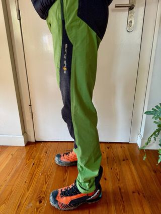 Pantalón Montaña Solo Climb Verde/Gris