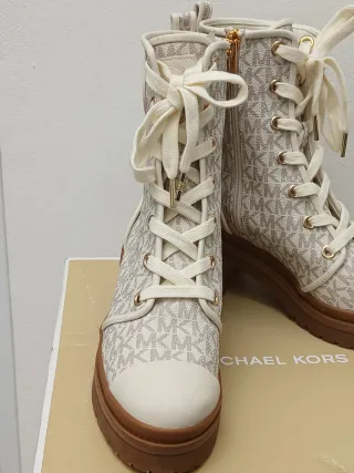 Stivali Michael Kors Beige/Bianco