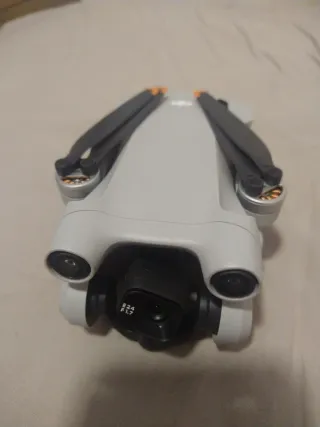 Dron dji mini 3 pro