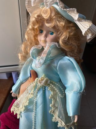 Bambola vintage ceramica