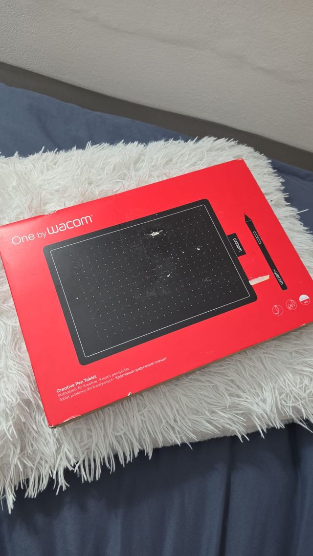 Wacom One Creative Pen Tablet