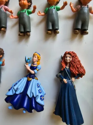 Varie bambole 1x2€