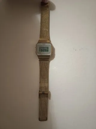 Reloj Casio Dorado Malla Metálica.