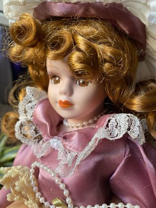 Bambola vintage ceramica