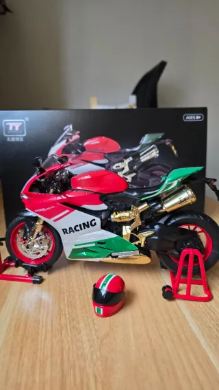 Maqueta Moto TY Models 1299 Superleggera