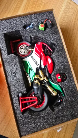 Maqueta Moto TY Models 1299 Superleggera