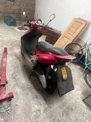 Malaguti F10 Jet Line Roja y Blanca