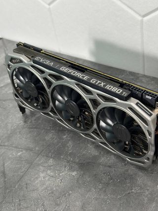 Scheda video EVGA GTX 1080 Ti FTW3 iCx 11GB