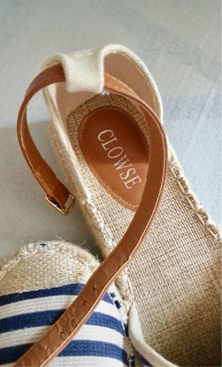 Sandalias de esparto a rayas