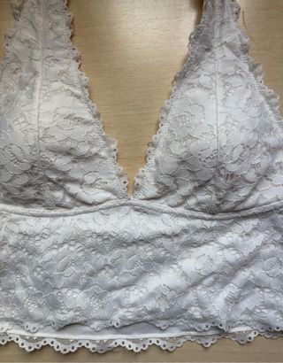 Top lencero blanco encaje