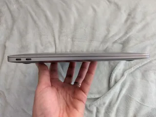 MacBook Air M1 Gris Espacial